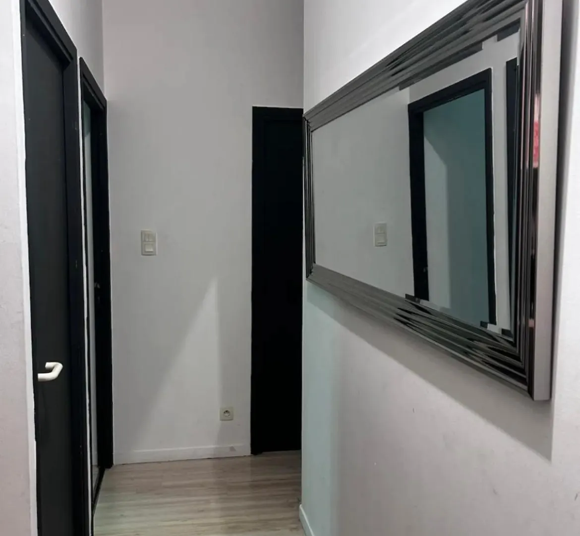 Chambre Cosy Montauban 0*,  France